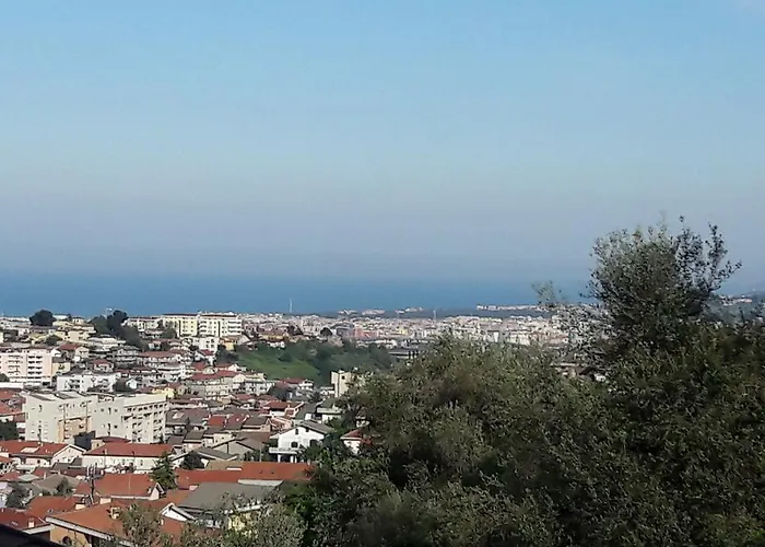 Bellavista - Colli 아파트 *